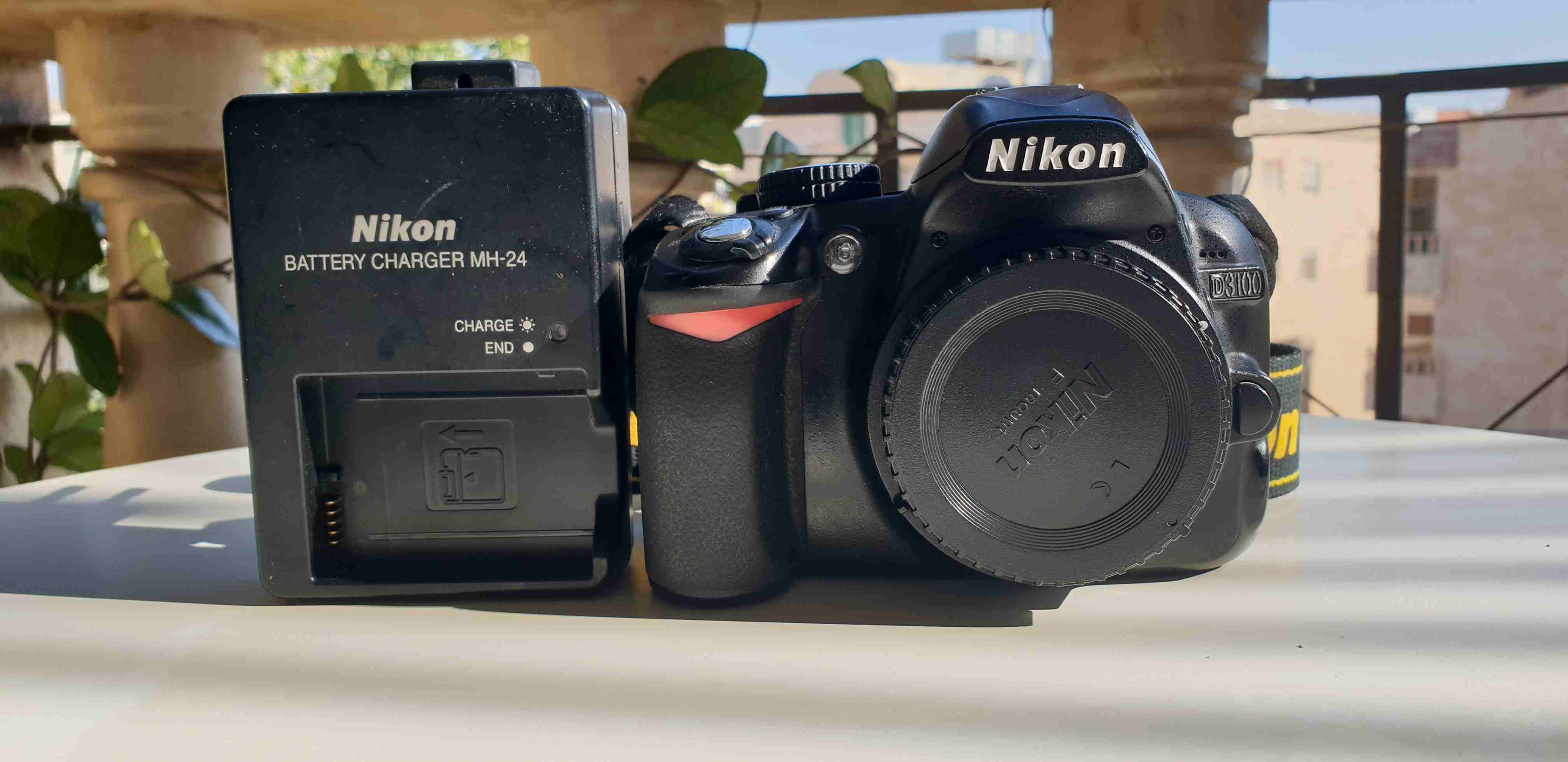 بودي نيكون d3100 وكالة شاحن وبطارية وستراب
لا تنسَ أنك شاهدت هذا الإعلان في عنكبوت
بودي نيكون d31...