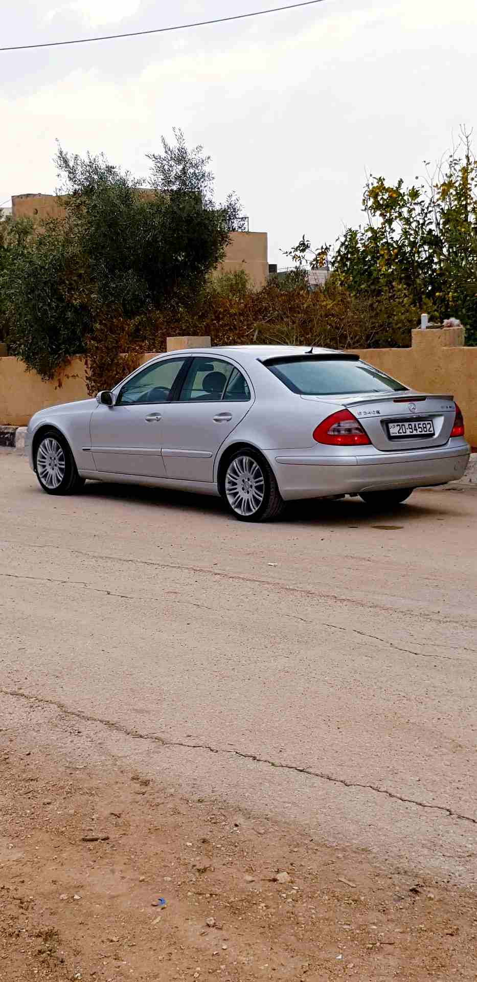 مرررسيدس e240 كمبرسر 2003 بسعررر مغررري و قابل البدل                                            


	 				لا تنسَ أنك شاهدت هذا الإعلان في عنكبوت            
	 				
                            مرسي...