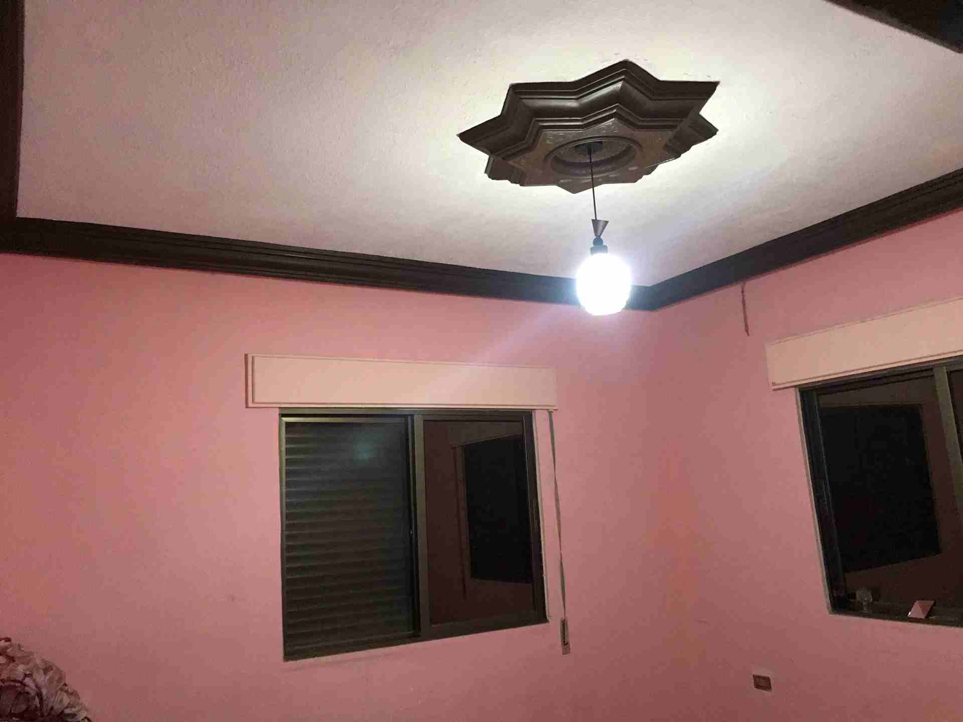 بيت للايجار شبه فيلا بسعر مغري
لا تنسَ أنك شاهدت هذا الإعلان في عنكبوت
البيت مستقل تماماً 4 واجها...