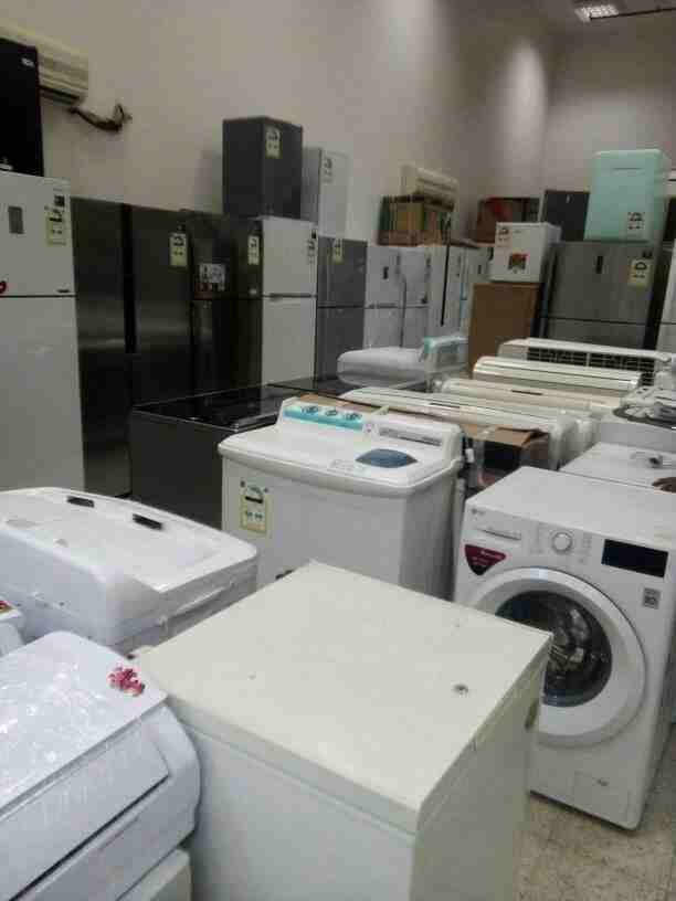 بيع وشراء واستبدال جميع المكيفات والأجهزة الكهربية المستعملة والجديدة باسعار مناسبة مع التوصيل والتركيب والضمان بالفتوره داخل وخارج الرياض لتواصل وتصاب0561423261 اوجوال0561423261 وتبديل جميع المكيفات...