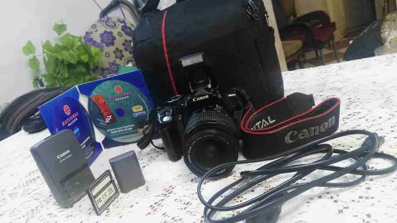 باكدج متكامل بسعر خرافي 
كاميرا كانون دى 350 (canon D350 )
صناعه يابانى (made in Japan)
تصوير احترافي كامل (full professional)