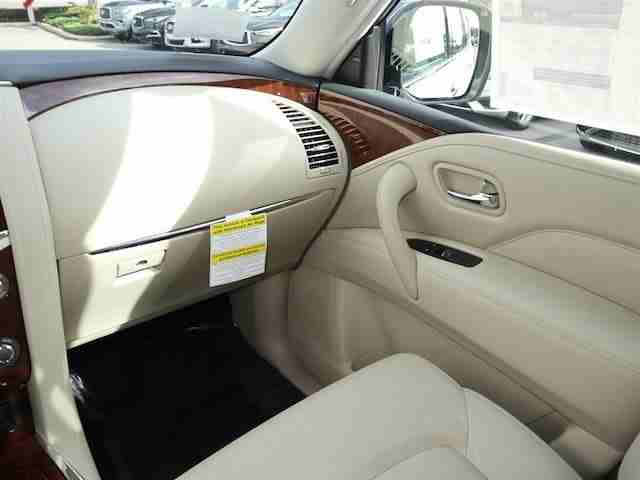 Email.....eufoxmotor@gmail.com
NEW 2018 INFINITI QX80
Offer - €30,000 Euro
8 cylinder engine, White exterior and automatic transmission.
FEATURES
Air conditioning
Alarm
AUX audio in
CD player...