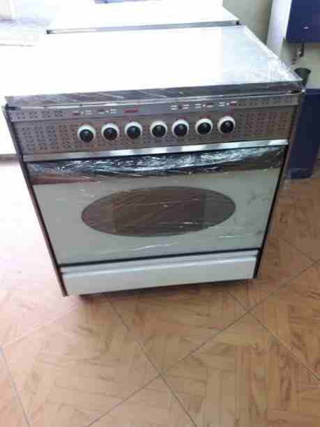 أفران غاز بحاله وكاله وبسعر مغري جدا فقط ب 140 اتصل واكسب عروضنا 
0795973360