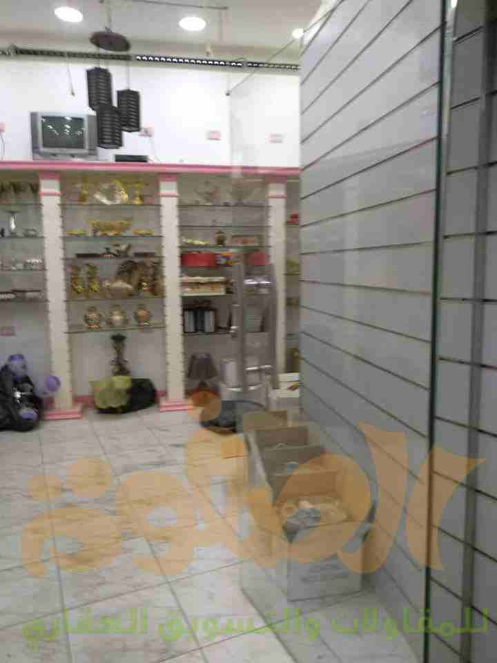 كود3057

محل تجارى بشارع عطا اكبر شارع تجارى ببنها

تشطيب سوبر لوكس به عداد كهرباء ووصلات تكييف به باب سوكريت

مساحه المحل22م

يصلح مكتب او مقر لشركه تجاريه او اى توكيل تجارى&nbsp;&nbsp;

مطلوب 25الف...