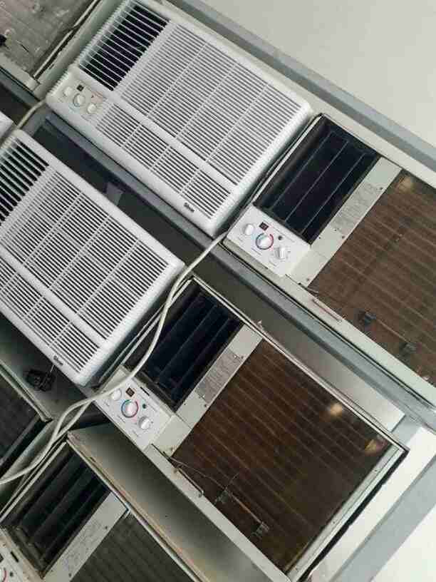 بيع وشراء واستبدال جميع المكيفات والأجهزة الكهربية المستعملة والجديدة باسعار مناسبة مع التوصيل والتركيب والضمان بالفتوره داخل وخارج الرياض لتواصل وتصاب0561423261 اوجوال0561423261 شراء وبيع جميع المكيف...