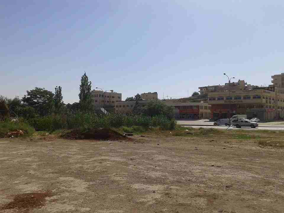 الأردن - عمان
قطعة ارض تجاري في الجويدة/ المستندات و أم زعرورة
حوض: المستندات و أم زعرورة
المساحة: 1.15 دنم
الموقع: مقابل نادي الرماية الملكي
واجهة على الشارع 57م، طول 20م تقريبا
شارع 36م
تصنيف...
