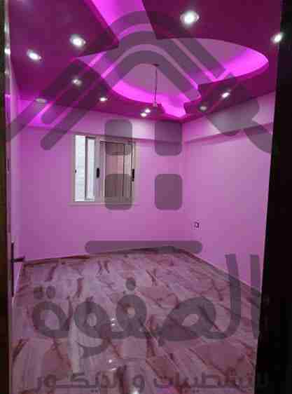 بعد بيان 😍سيادة الرئيس عبد الفتاح السيسي 😍 بضرورة دهان الوجهات والمنازل 🏡
اكيد فى ناس كتير عجبتهم الفكرة وبدأوا يسأولوا ازاى ينفذوها👌👌👌
وناس تانية خايفة من الغرامات وبتقول يالا ندهنها والسلام 😎...
