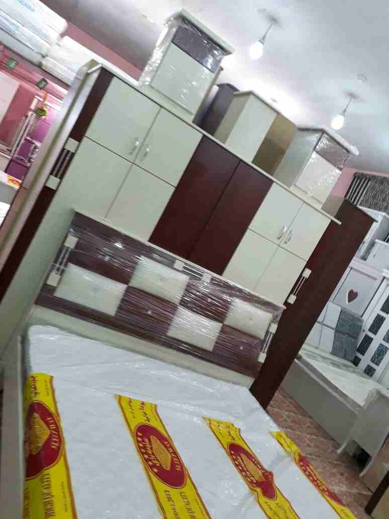 غرف نوم وطني جديده ألوان مختلفه السعر 1300ريال
لا تنسَ أنك شاهدت هذا الإعلان في عنكبوت
غرف نوم وط...