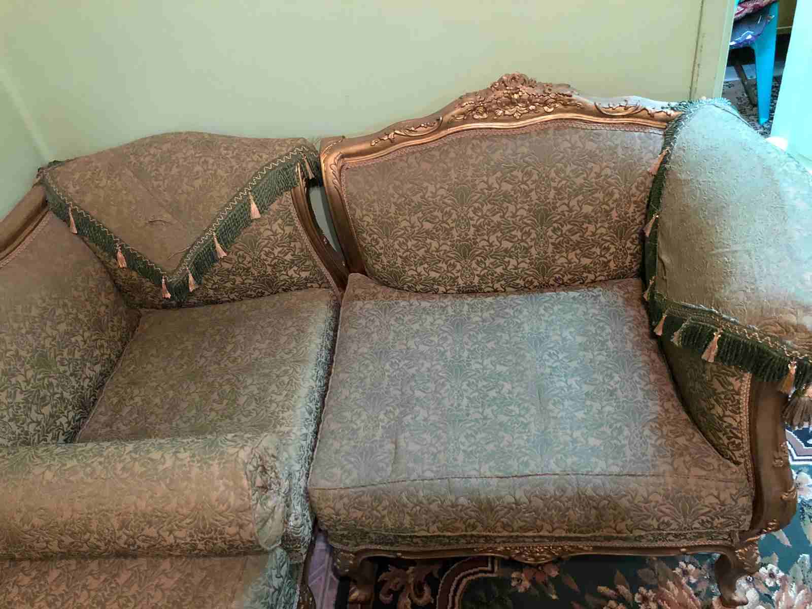 صالون ركنة تنجيد ممتاز                                            


	 				لا تنسَ أنك شاهدت هذا الإعلان في عنكبوت            
	 				
                            صالون ركنة 240 في 93 وترابيزة رخام...