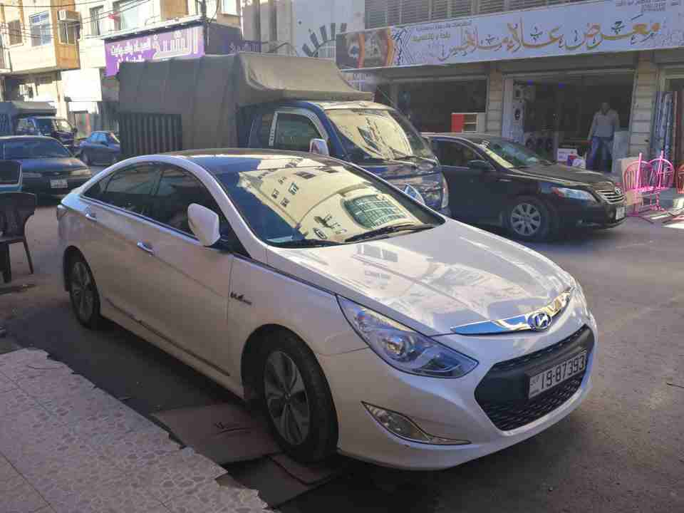 سوناتا 2014 للبيع بدفعة 3000
فحصها 7 جيد
ماشية 75 الف كم
ماتورها 2400 CC
فتحة بانوراما
كراسي مدفية
شاشة كاميرا خلفية
مري كهرباء
بدفعة اولى 3000 دينار وقسط شهري 250 دينار
لغاية 5 سنوات
للاستفسار الرجا...