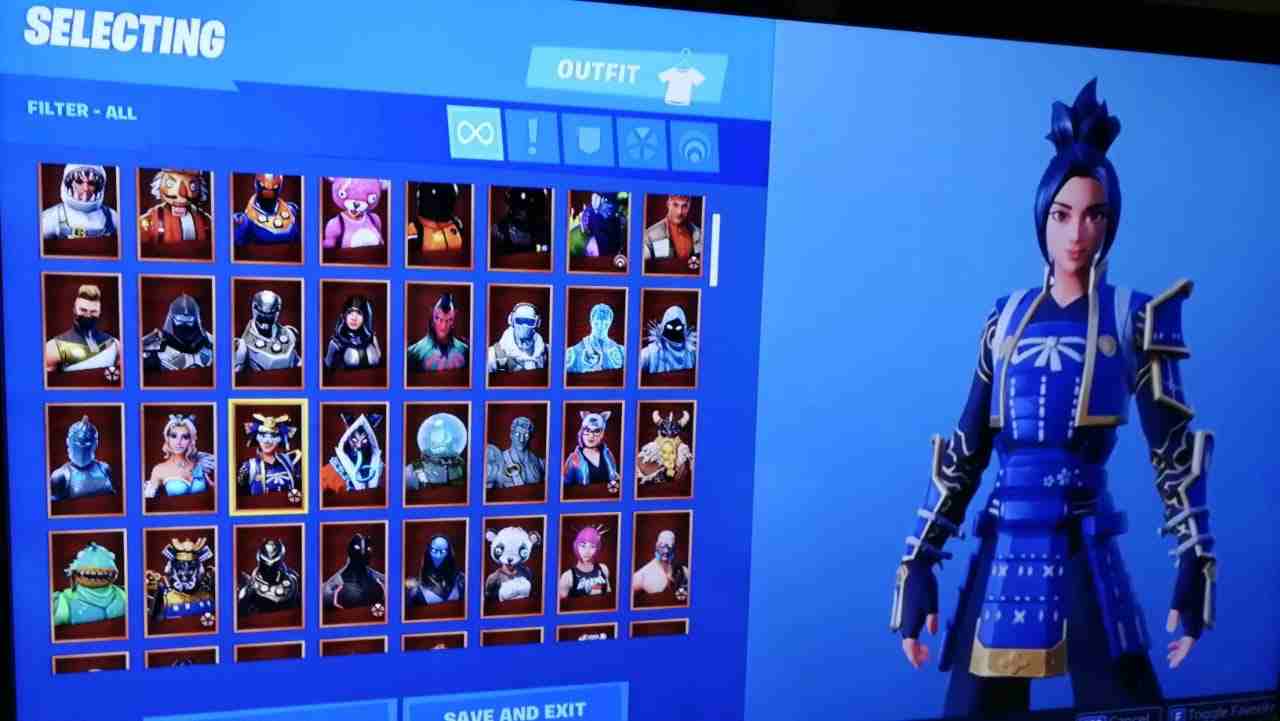 احساب فورت نايت من السيزن 2كامل الى 6
لا تنسَ أنك شاهدت هذا الإعلان في عنكبوت
او البييع اب 50 دول...