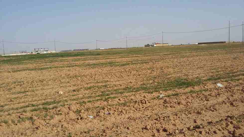 الأردن - عمان
قطعة ارض في القسطل - تبعد 800م عن جسر المطار
القرية: القسطل
حوض: ظهر حجرة الفرس
المساحة: 495م
الموقع: تبعد 800م عن جسر المطار
واجهة على الشارع 20م، طول 25م
شارع 10م
السعر 35 ألف...