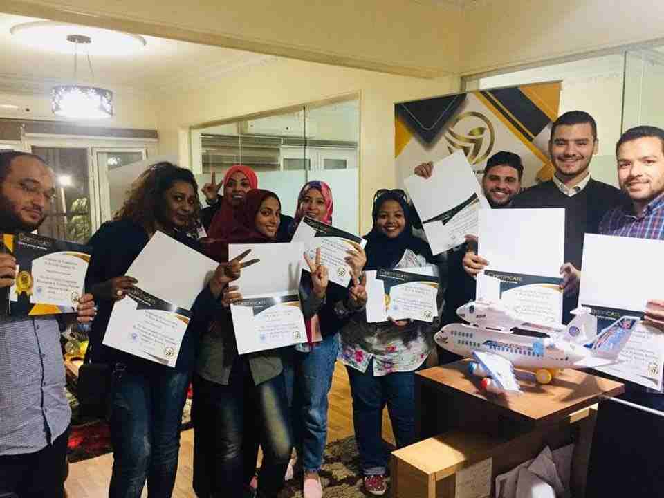 ✈️مركز سكرين لكورسات حجز تذاكر الطيران ✈️
للعمل بشركات الطيران والسياحة الكبري 
اماديوس الاساسي 800 جنية 
اماديوس المتقدم 600 جنية

سيبر أساسي ومتقدم 1000 جنية

لو دوبلومة ( اماديوس الاساسي + اماديوس...
