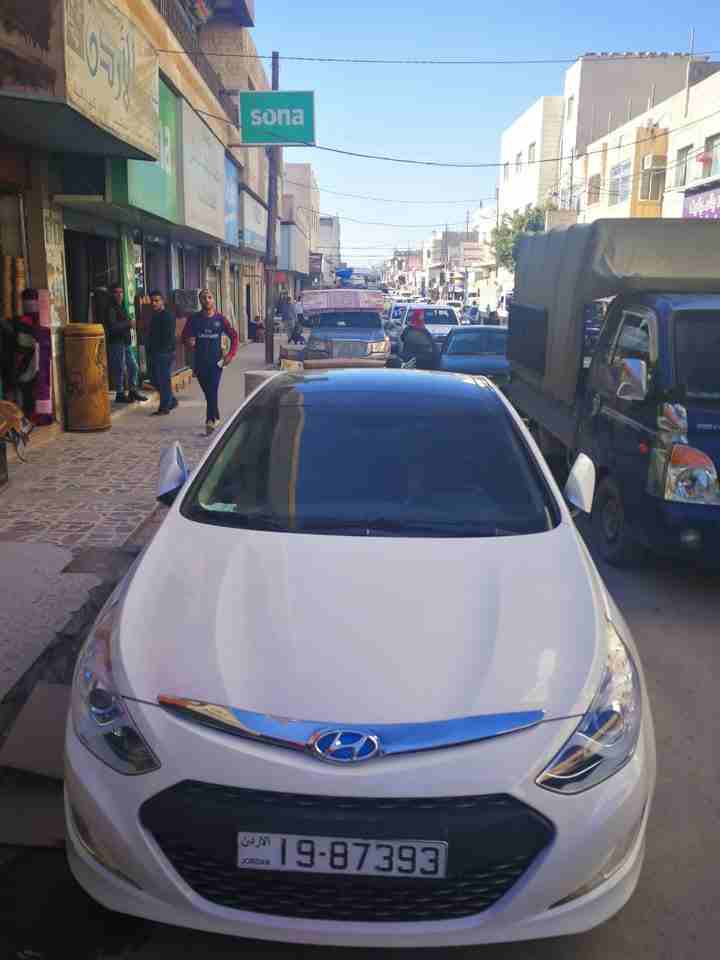 سوناتا 2014 للبيع بدفعة 3000 
فحصها 7 جيد
ماشية 75 الف كم
ماتورها 2400 CC
فتحة بانوراما
كراسي مدفية
شاشة كاميرا خلفية
مري كهرباء
بدفعة اولى 3000 دينار وقسط شهري 250 دينار
لغاية 5 سنوات
للاستفسار الرجا...