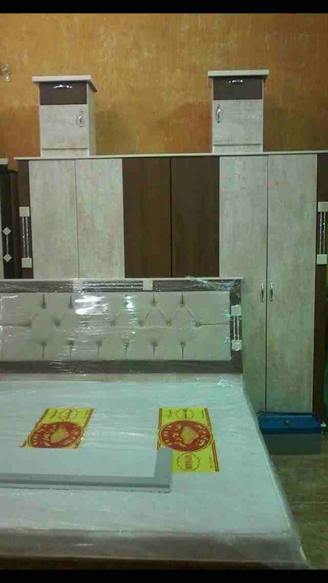 غرف نوم وطني جديده ألوان مختلفه السعر 1300ريال
لا تنسَ أنك شاهدت هذا الإعلان في عنكبوت
غرف نوم وط...