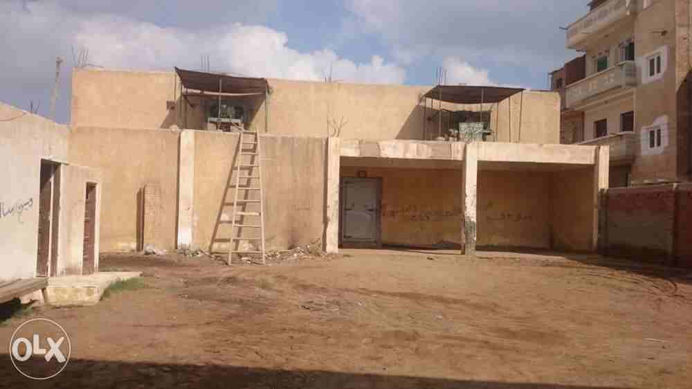 ثلاجة لحفظ الخضر والفاكهة سعة 1000 طن و محطة تصدير وفيلا سكنية
لا تنسَ أنك شاهدت هذا الإعلان في عنكبوت...