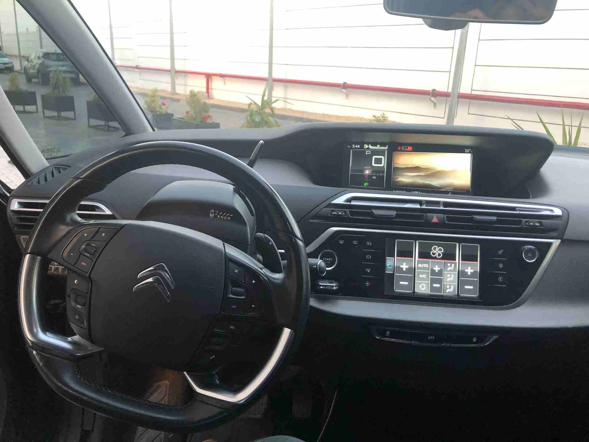 مدينتي مجموعة vG 2
لا تنسَ أنك شاهدت هذا الإعلان في عنكبوت
سيارة إستعمال في السفر من و إلى الأسكن...