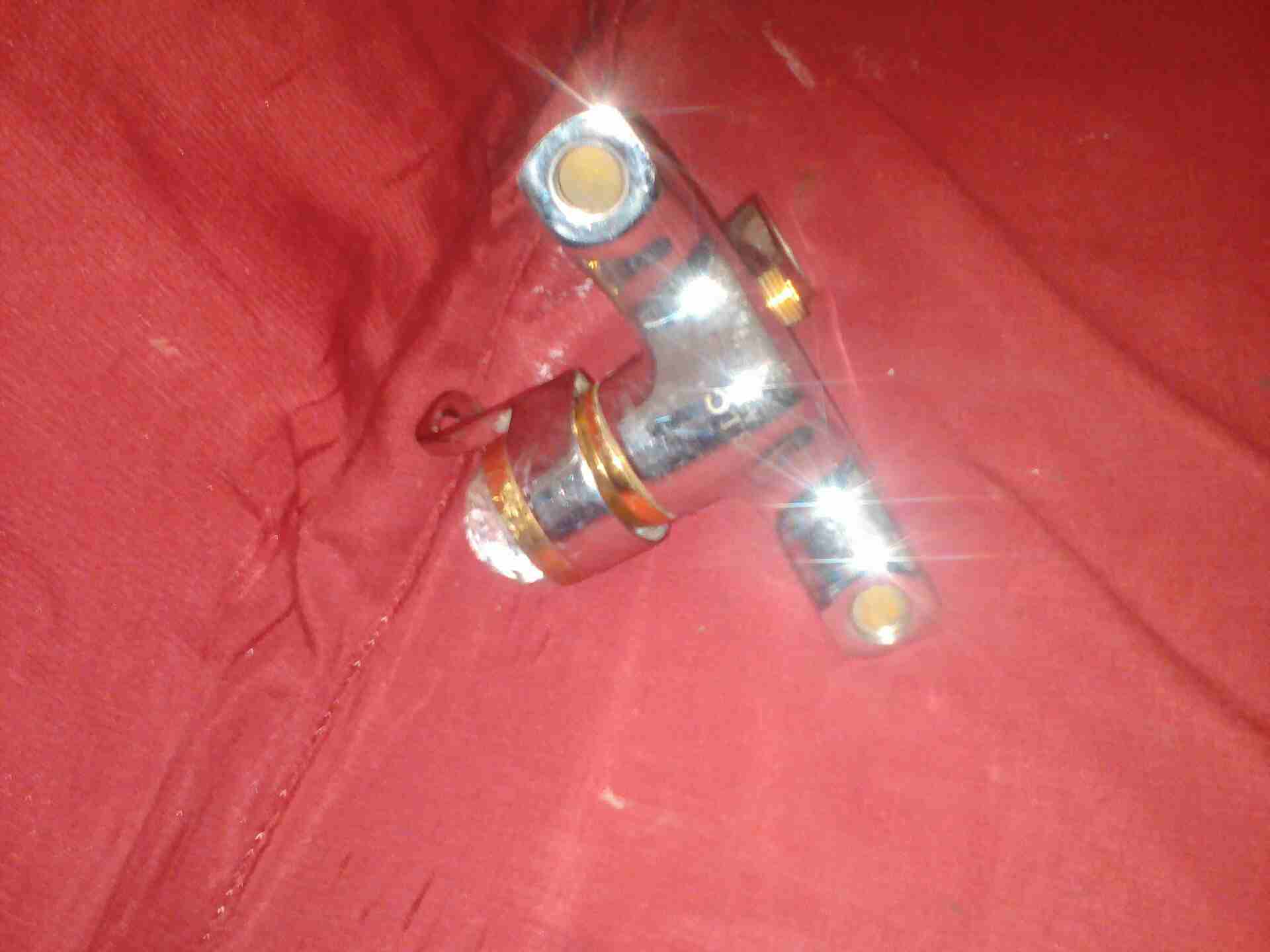 خلاط حمام محتاج حاجات بسيطة بسعر لقطة
لا تنسَ أنك شاهدت هذا الإعلان في عنكبوت
خلاط حمام محتاج حاج...