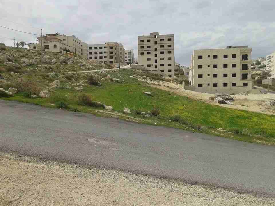 الأردن - عمان
قطعة ارض في الجبيهة/ حي المنصور- تبعد 380م عن شارع الأردن
القرية: ياجوز
حوض: ام حليليفة
المساحة: 513م
الموقع: تبعد 380م عن شارع الأردن
التصنيف: سكن ج
منطقة مطلّة و هادئة
واجهة عل...