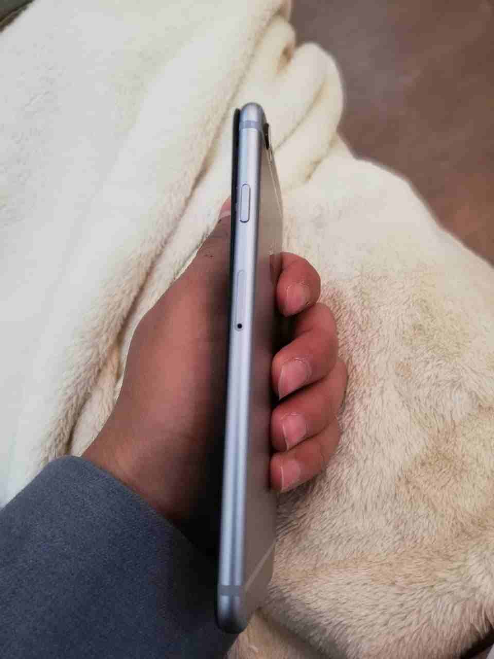 ايفون للبيع                                            


	 				لا تنسَ أنك شاهدت هذا الإعلان في عنكبوت            
	 				
                            ايفون 6 للبيع مستعمل نظيف 32قيقا اللون اسود ف...