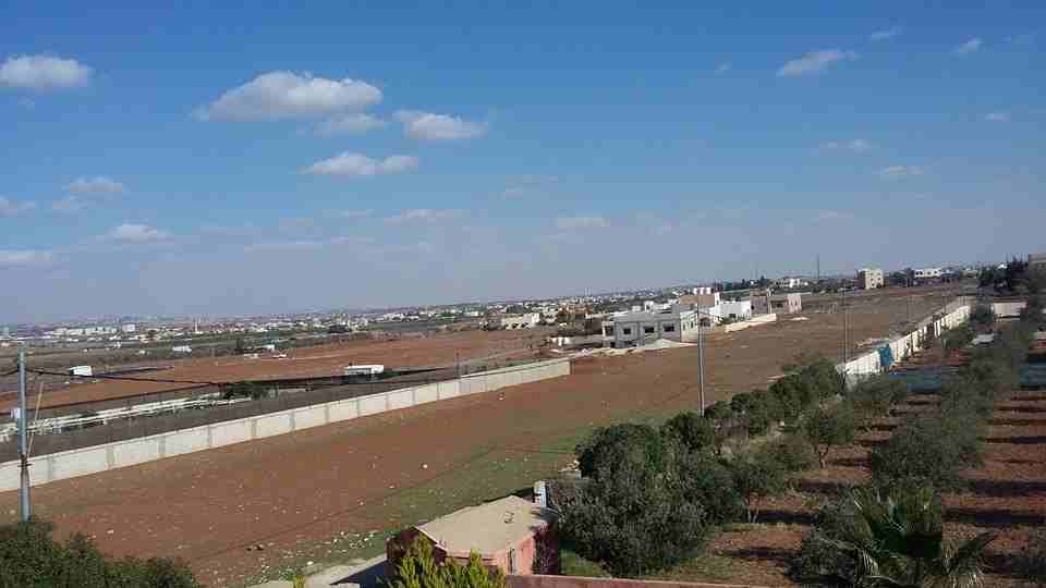 الأردن - مأدبا
مزرعة مع فيلا و مسبح للبيع في الفيصلية/ الكفير الغربي - تبعد 3.5كم عن الجامعة الألمانية
القرية: الفيصلية
حوض: الكفير الغربي
مساحة قطعة الأرض: 5 دنم
الموقع: الفيصلية/ الكفير الغربي...