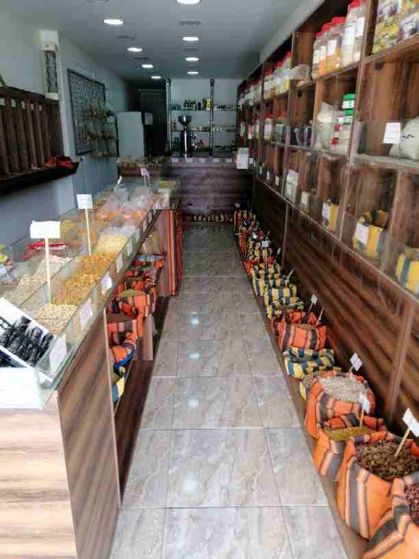 محمص للبيع في مرج الحمام دوار مرزوق للبيع لعدم تفرغ للأستفسار 0799222090