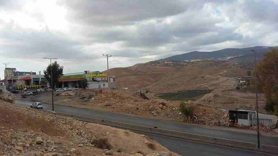 الأردن - عمان
أرأضي للبيع في جبة/ طريق عمان جرش - مقابل معصرة جبال جرش( على الشارع العام مباشرة)
القرية: جبة
حوض: الدقمسة
المساحات: 3.8 دنم إلى 3.9 دنم تقريباً
الموقع: جبة/ طريق عمان جرش - مقابل...