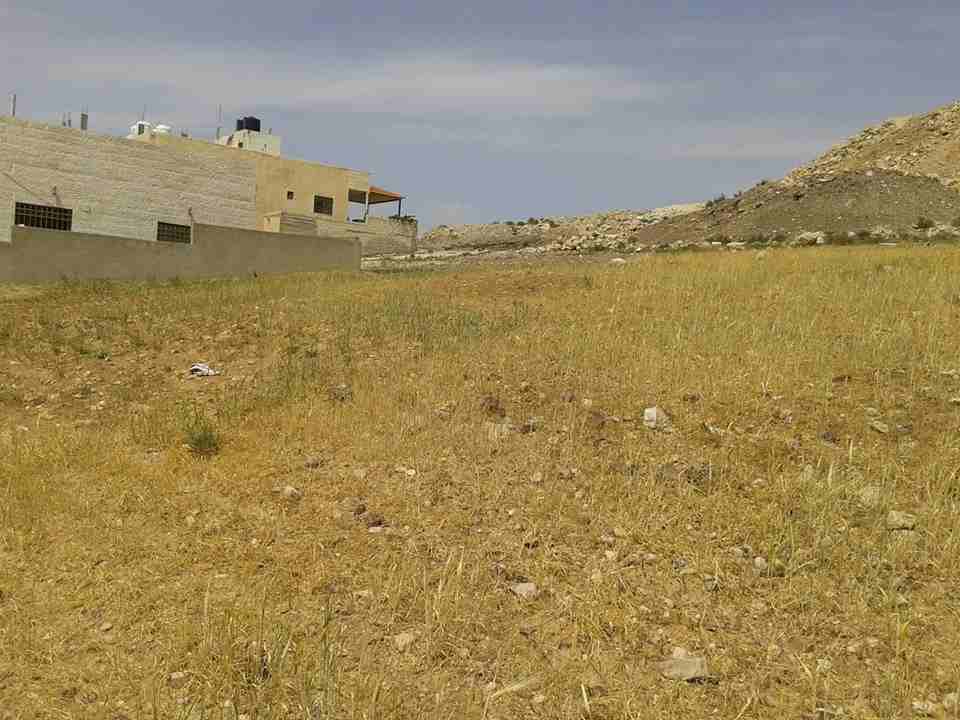 الأردن - عمان
قطعة ارض في ماركا/ تبعد 1.5كم عن جامعة البلقاء
القرية: عطل الرصيفة
حوض: رجم الجيش
المساحة: 305م
الموقع: تبعد 1.5كم عن جامعة البلقاء التطبيقيّة
واجهة على الشارع 15م، طول 20م
شارع 1...