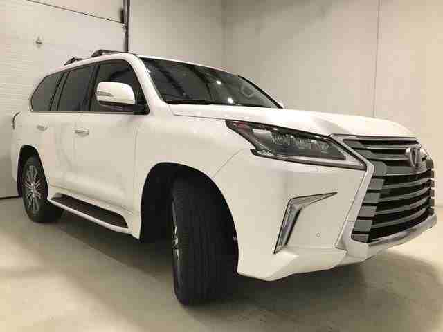 2017 Lexus LX 570
Offer Price €21,000 / AED 86,000.. for info WhatsApp+0033751101829
2017 Lexus LX 570 4WD 8-Speed Automatic , Cruise Control , Navigation System gulf spec, Full Options . Exc...