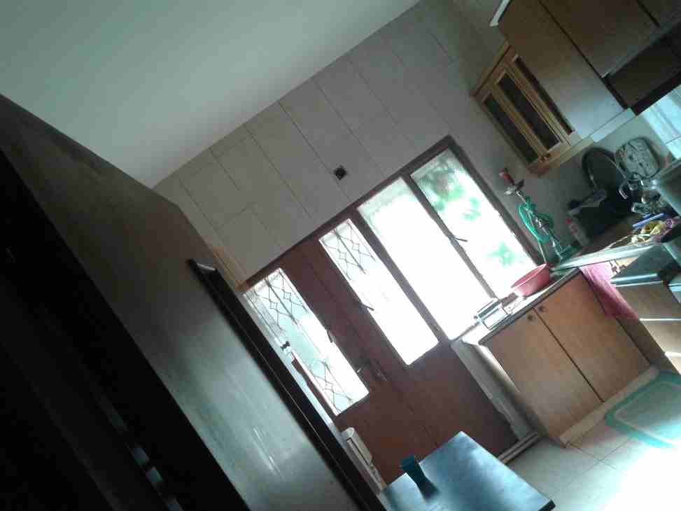 الأردن - عمّان
شقة للبيع قرب الدوار السابع - شارع عبد الله غوشة
قرب الدوار السابع - شارع عبد الله غوشة
2 نوم، صالة، صالون، حمامين، مطبخ، مع حديقة
منطقة قريبة من الخدمات
المساحة: 140م
طابق أرضي...