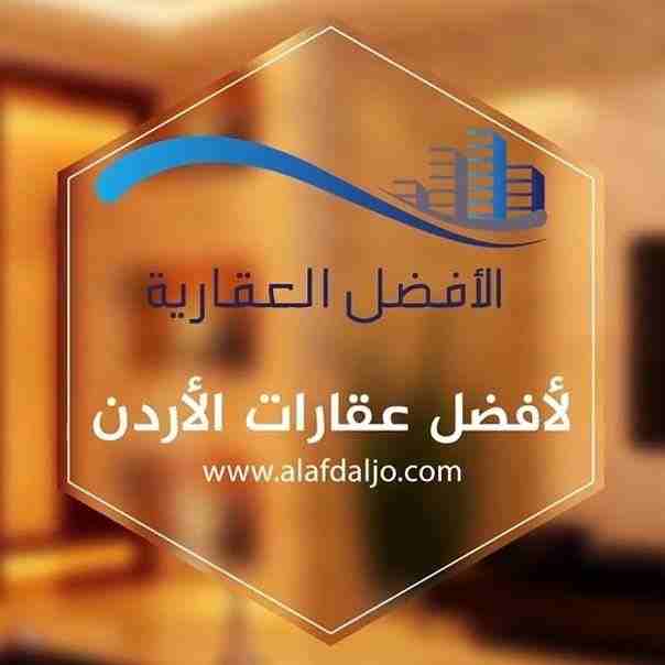 مجمع صناعي واجهة حجرللبيع في البيادر بالقرب من الشخشير
مساحة الارض 1100 م
مساحة البناء 2000 م
تسوية 550 م مؤجرة لشركة
طابق ارضي مكون من 9 محلات امامية فارغة تم افراغها حديثا و 8 محلات خلفية مؤجرة
طابق...