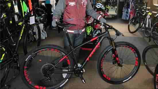 We sell all models 2019, 2018, 2017, 2016, of Argon 18, Colnago, Pinarello, Scott, Time, Felt, Bianchi, BMC, Quintana Roo, Merida, Yeti, Cannondale, Cervélo, Ellsworth, Giant, Jamis, Klein, Kon...