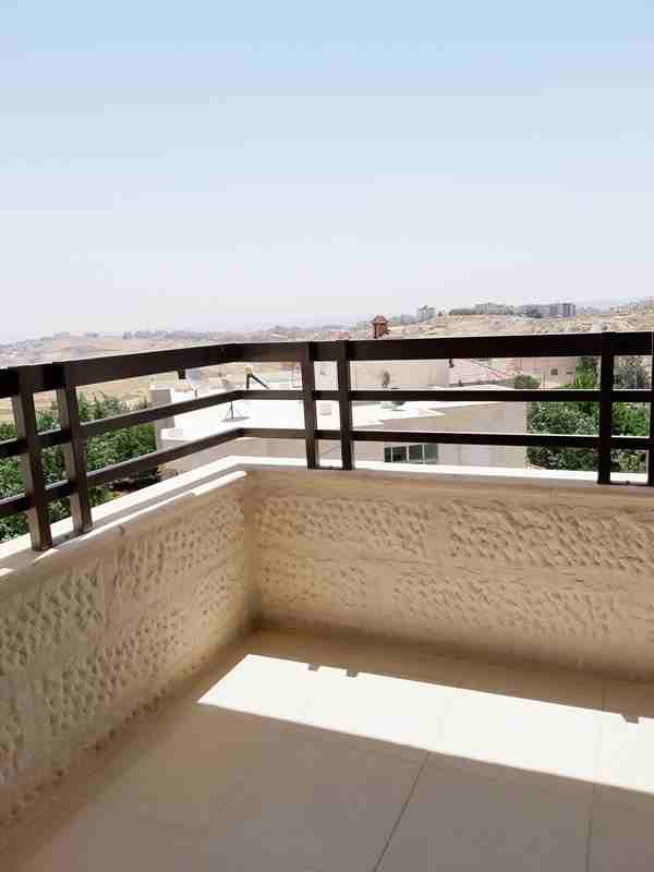 شقة للبيع فى ضاحية الرشيد 173م موقع رائع مميز 3نوم سوبر ديلوكس جديدة
ضاحية الرشيد موقع مميز 173م طابق ثالث ومتوفر أول أيضا 3نوم 3حمام صالون سفرة معيشة مطبخ بلكونة مطلة ومصعد كراج دبل جلاس أباجور كه...