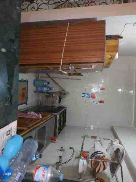 الحق عرض شهر 6
شقه مصيفيه بالعجمي هانوفيل
مكونه من غرفتين كل غرفه ٢ سرير و دولاب
ومطبخ كبير
و حمام كبير
ومراوح سقف بكل مكان
ويوجد ٣ مراتب اضافيه للاستخدام غير السراير
و ريسبشن كبير ٣ قطع
للا...
