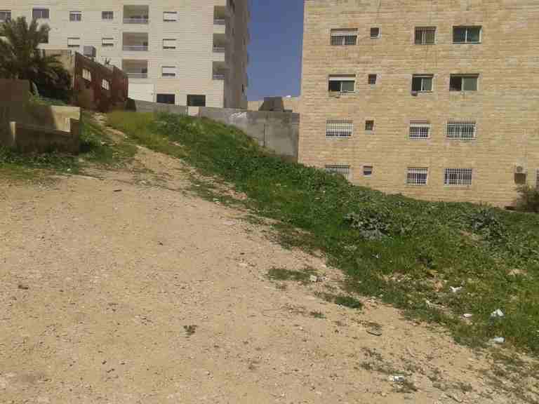 الأردن - عمان
قطعة ارض في عرجان - خلف مستشفى الاستقلال
القرية: عمان
حوض: عرجان
المساحة: 972م
الموقع: تبعد 250م عن شارع الاستقلال/ خلف مستشفى الاستقلال
منطقة هادئة
واجهة على الشارع 22م، طول 45م...
