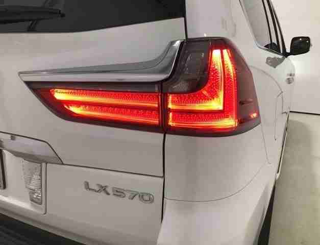 2017 Lexus LX570 Full Options
Km ...... 23,007
-Excellent User
offer - €21,000Euro + Exporting
-WhatsApp + 0033751101829
-Email---majedabdulaha@gmail.com
Welcome..