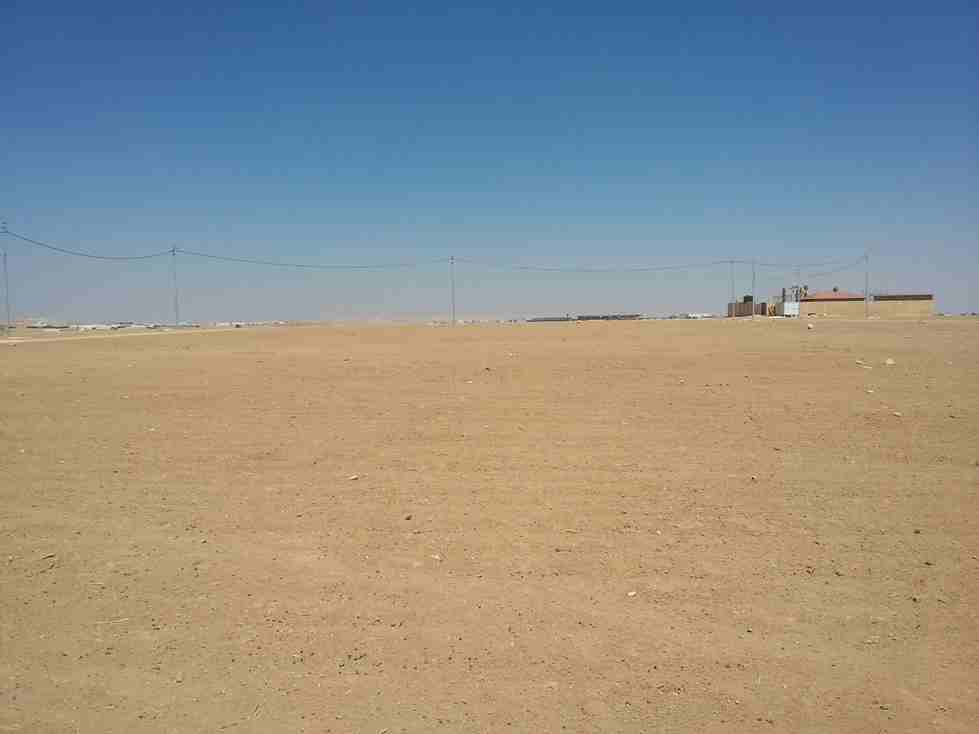 الأردن - عمان
قطعة ارض في القسطل - تبعد 700م عن جسر المطار
القرية: القسطل
حوض: ظهر حجرة الفرس
المساحة: 423م
الموقع: القسطل - تبعد 700م عن جسر المطار
المنطقة الواقعة خلف معرض افيس
واجهة على الشار...
