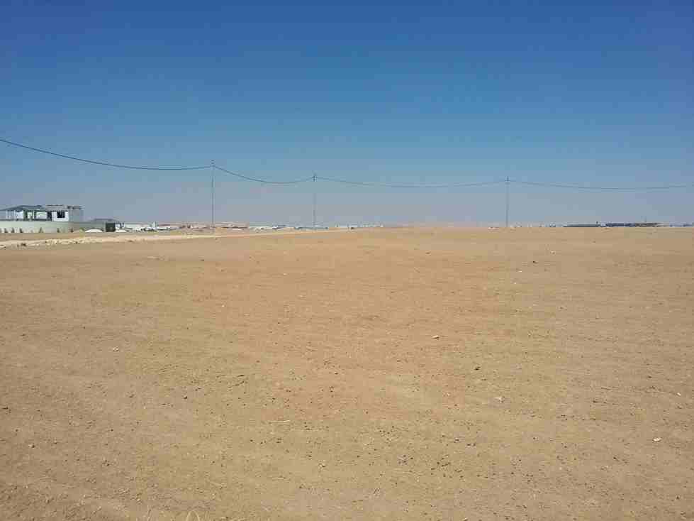 الأردن - عمان
قطعة ارض في القسطل - تبعد 700م عن جسر المطار
القرية: القسطل
حوض: ظهر حجرة الفرس
المساحة: 423م
الموقع: القسطل - تبعد 700م عن جسر المطار
المنطقة الواقعة خلف معرض افيس
واجهة على الشار...