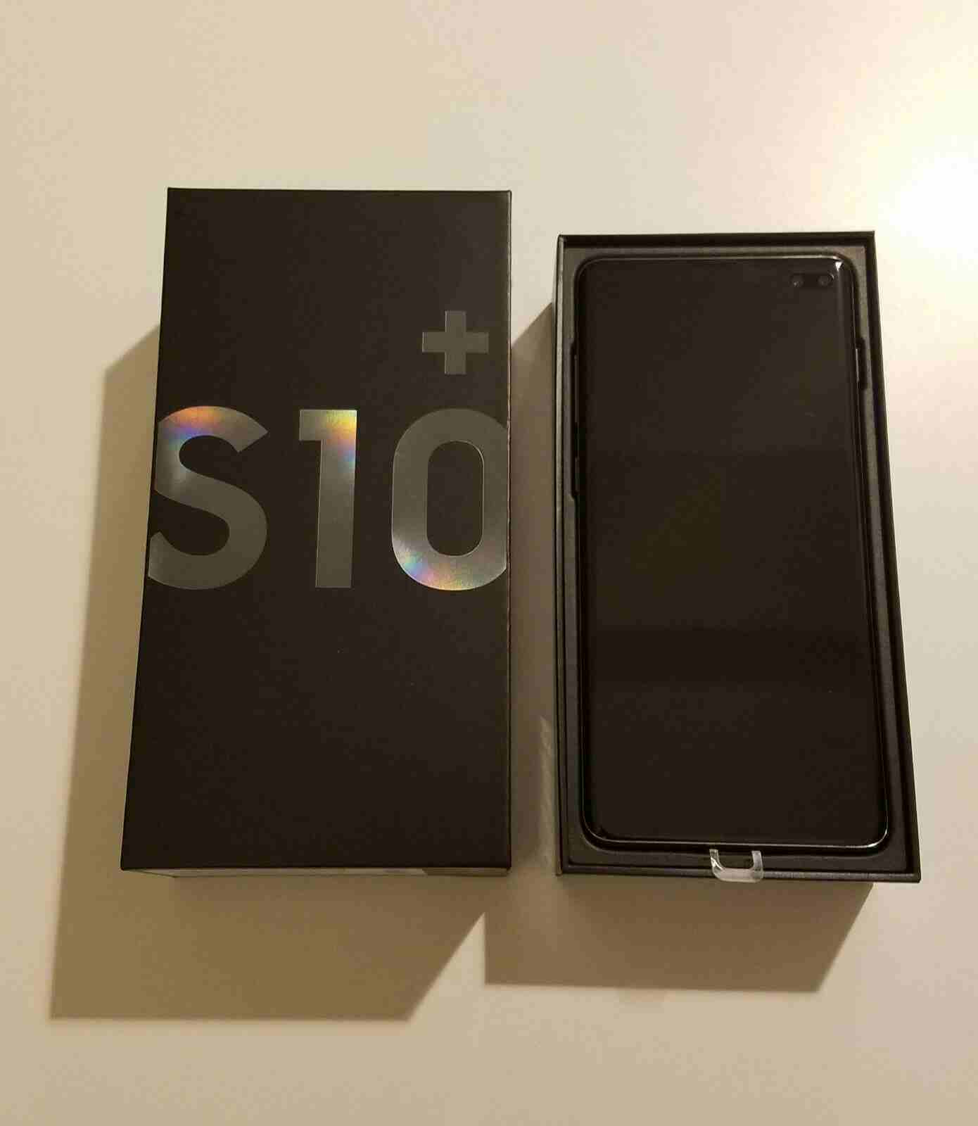 Buy Samsung s10plus 1TB s10e s10 s9 note8 Note9 original
contact Me : Valentina Alessia-----Mobile/WhatSApp +14302015690
- For sale - New Samsung Galaxy S10 plus 1TB + Free Samsung Galaxy Buds (...
