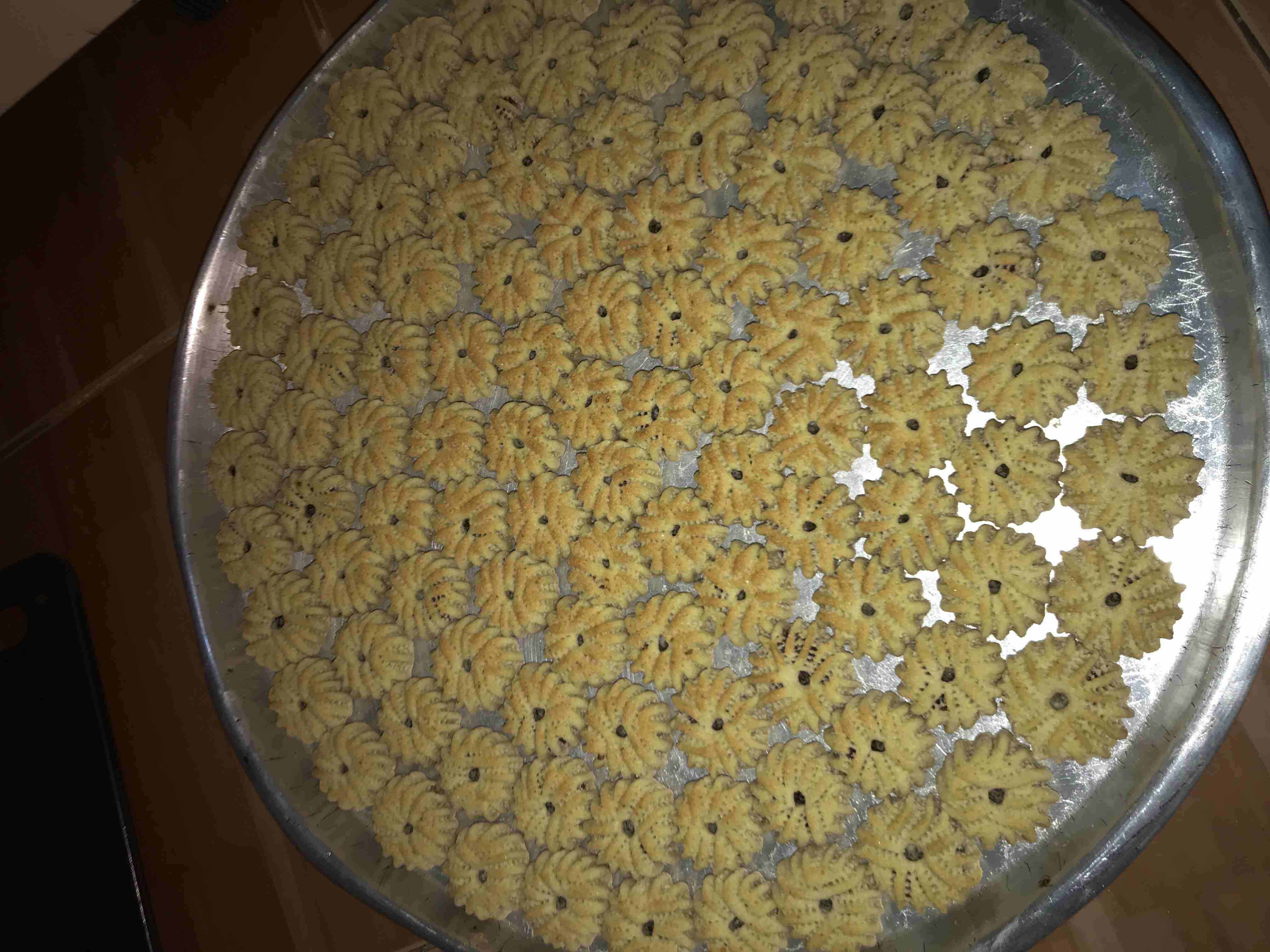 كعك العيد تواصي الكيلو بخمس ليرات