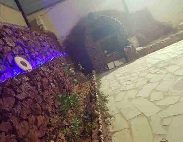 مزرعه للبيع بسعر مغري وتصلح للايجار اليومي والاسبوع وشهري 
 للإستفسار يرجى الاتصال على الرقم الموجود ابو خالد