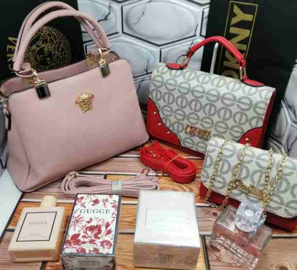 💐 *شنطتين لعده ماركات نفس الصوره فقط*👝 💐
         

🥀 *2 عطر  ١٠٠ملي*🍶 🥀


🛍مع كيس الماركه 🛍
👇👇👇👇👇

    💫الكميه محدوده 💫

سعر العرض *200ريال

سعرالشنطه  130 ريال