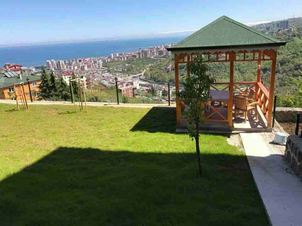 فلة للبيع في طرابزون 2020
شركة طرابزون عقارات من أفضل الشركات للعقارات الاستثمارية في طرابزون
مرجبا بكم في صفجتنا
نقدم لكم فلة بأرخص الأسعار في طرابزون في منطقة أكشابات
الفلة ذات طابقين
3 غرف...