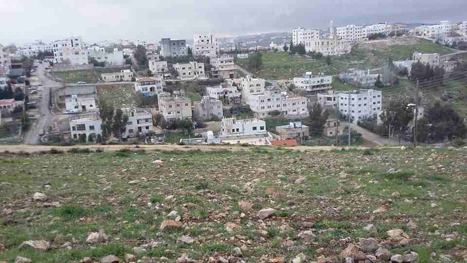 الأردن - السلط
قطعة ارض في السرو - قرب مسجد إسكان طيبة
*ضمن أراضي السلط
القرية: السلط
حوض: البشيري
المساحة: 989م
الموقع: تبعد 390م عن مسجد إسكان طيبة
واجهة على الشارع 33.5م، طول 30م
شارع 12م...