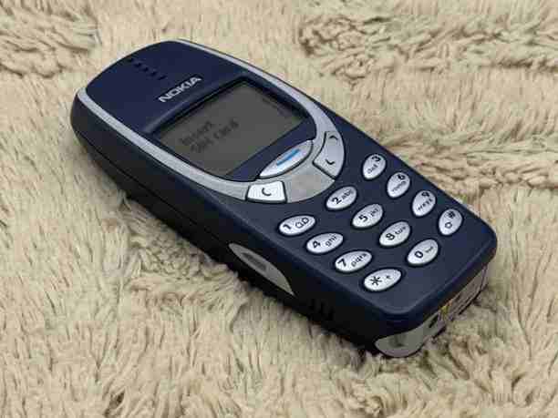 Nokia 3310
 حاله ممتازه جدا كما موضح بالصور
 متوفر توصيل و شحن لجميع المحافظات