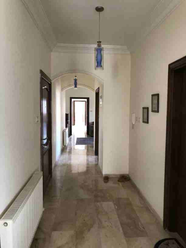 #شقق_بالأقساط
في البنيااات!!! 💥
مساحات (١١٠_١٥٠)م
بأرقى وأفخم التشطيبات 🥰

متوفر عدة طوابق 👍
بدفعات تبدأ ب 8000 وقسط شهري مساوي للإيجار 👌
للأستفسار
بيان 0795870523