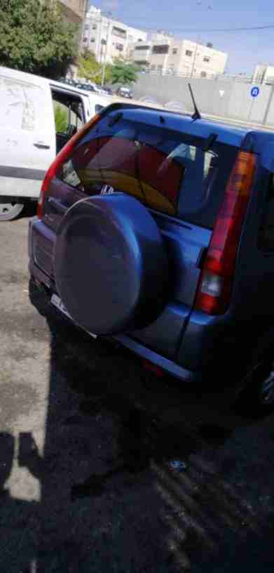 هوندا crv 2003
لون ازرق
فوريل 
فتحه 
صندوق كبير 
دهان جيد
%كوندشن حامي بارد شغال ١٠٠
ماتور 2000
غرفة داخلية نظيفة 
ترخيص لغاية شهر ٣ 
السعر 8,700 قابل للتفاوض
للاستفسار 0790262554