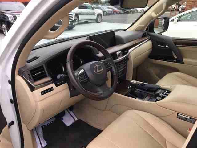 2018 Lexus LX 570 SUV
73,000 AED
Gcc specs export . Full options .
Excellent 1 user condition .
Warranty - Lexus
WhatsApp/mobili +1 5084612437
Info - D . mohammad
email--...