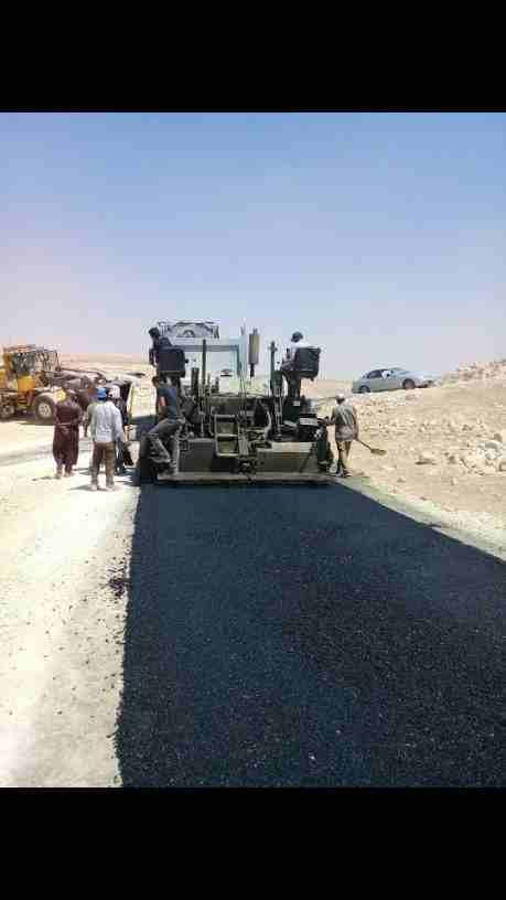 رولات زفته ساخنه و عزل اسطح بالزفته الساخنه وتزفيت الساحات وتعهدات بناء البيوت ولكافة اعمال الحفريات ونقل الطمم بأفضل الأسعار والأسعار قابله التخفيضات للمزيد من المعلومات اتصال على الرقم ٠٧٩٧٨٤٦٦٤٠