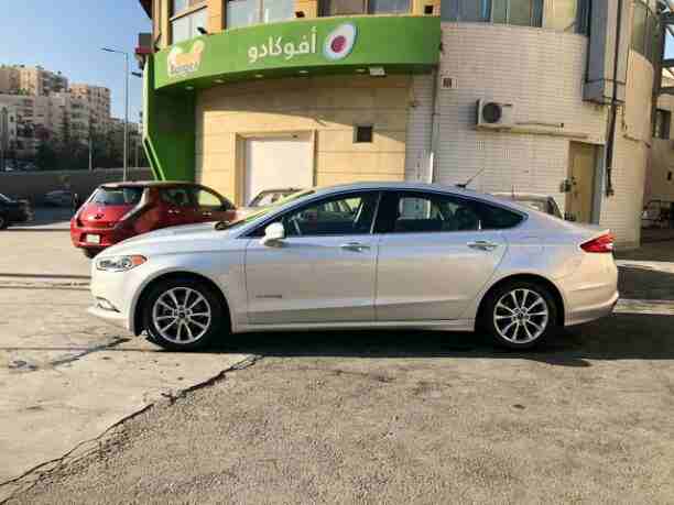 سيارة فورد فيوجن
موديل 2017
دفعه 3700
0798671788 فرح